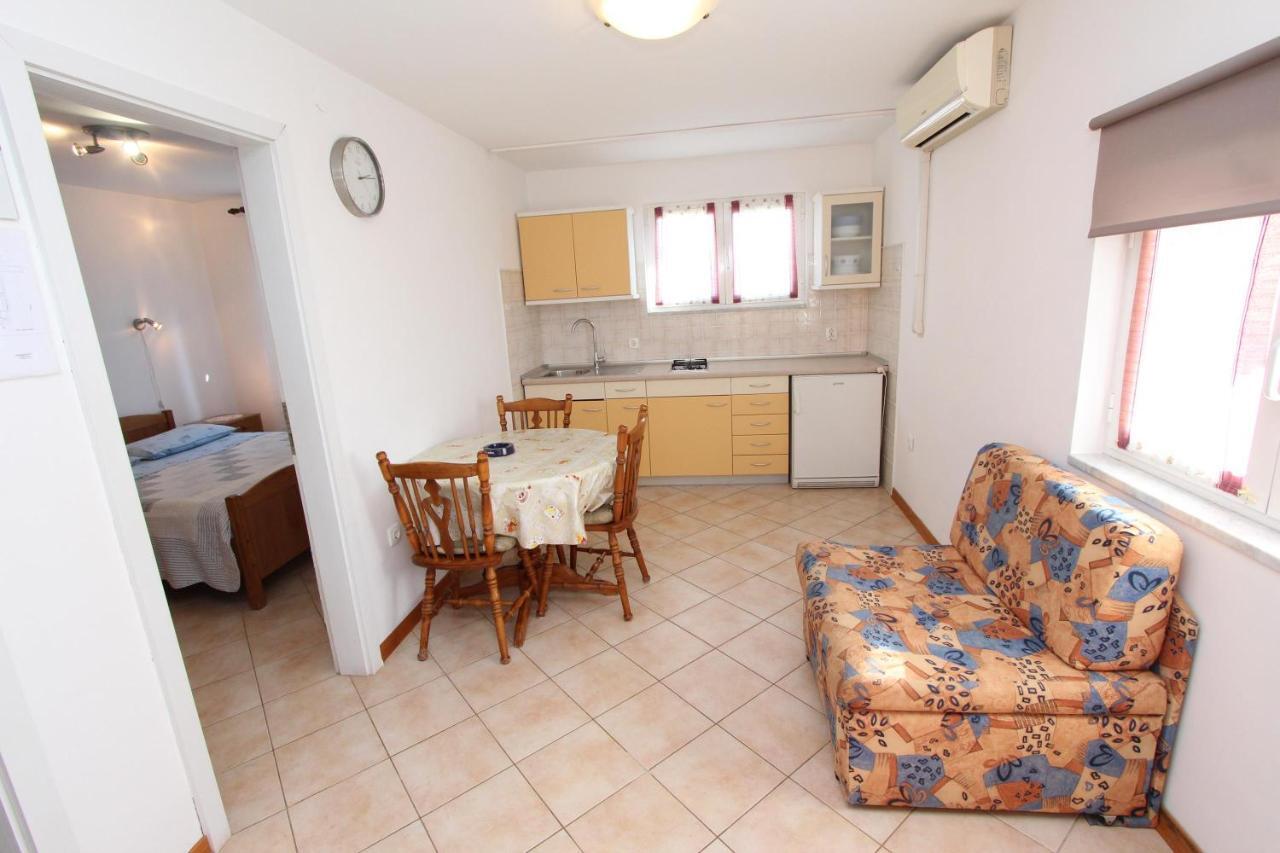 Apartments Malvina Rovinj Eksteriør bilde